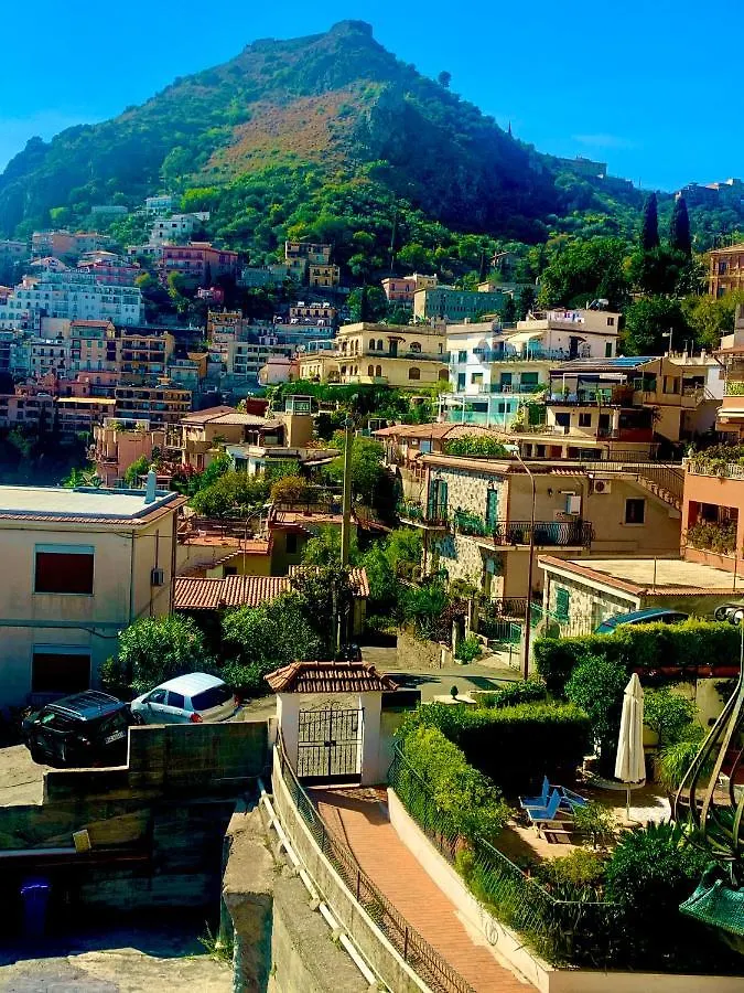 Sun Sky Sea Suite Taormina Bed & Breakfast