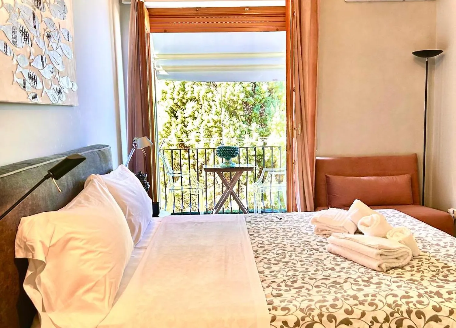 Sun Sky Sea Suite Taormina Italy