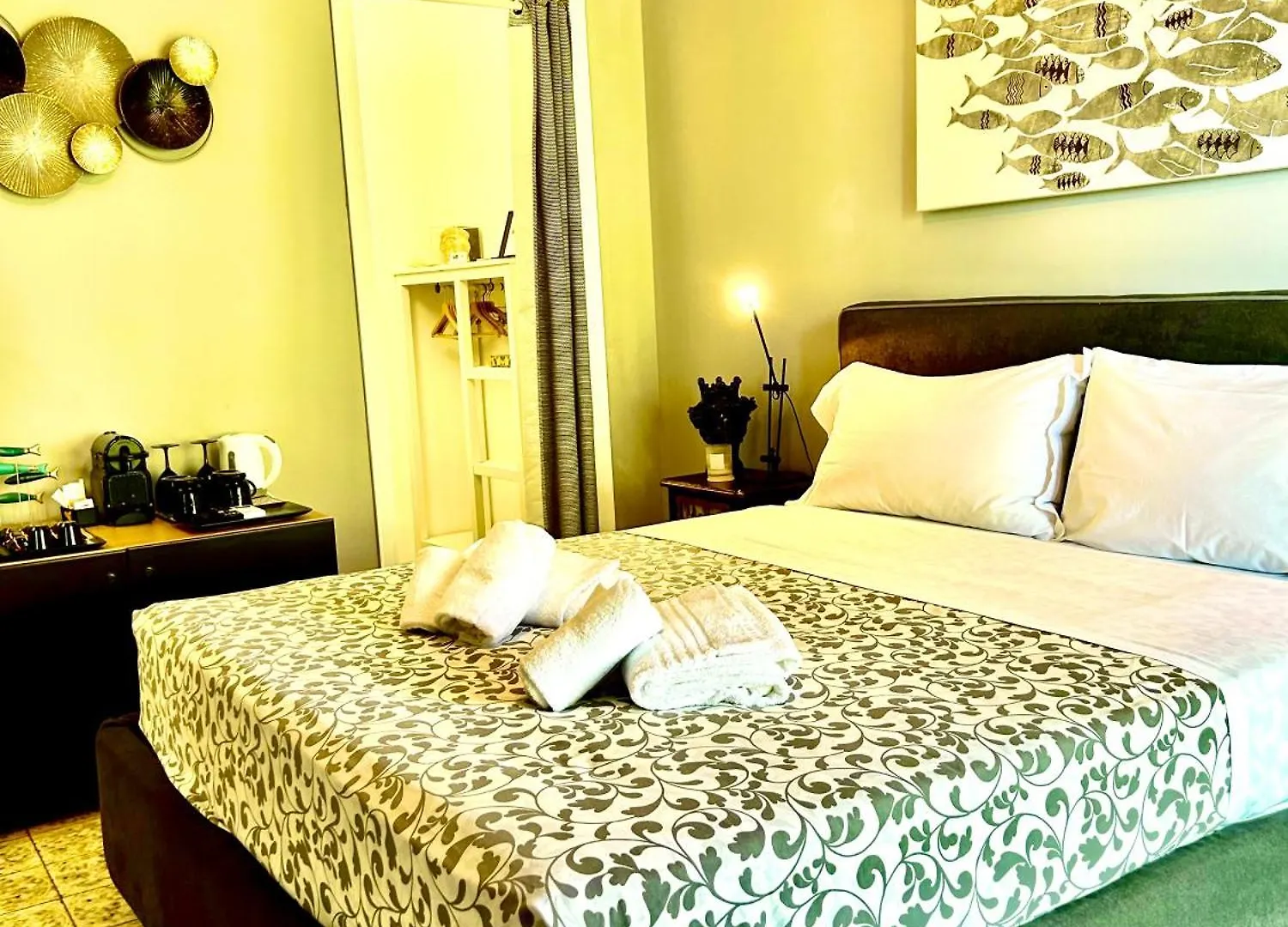 Sun Sky Sea Suite Taormina 0*,  Italy